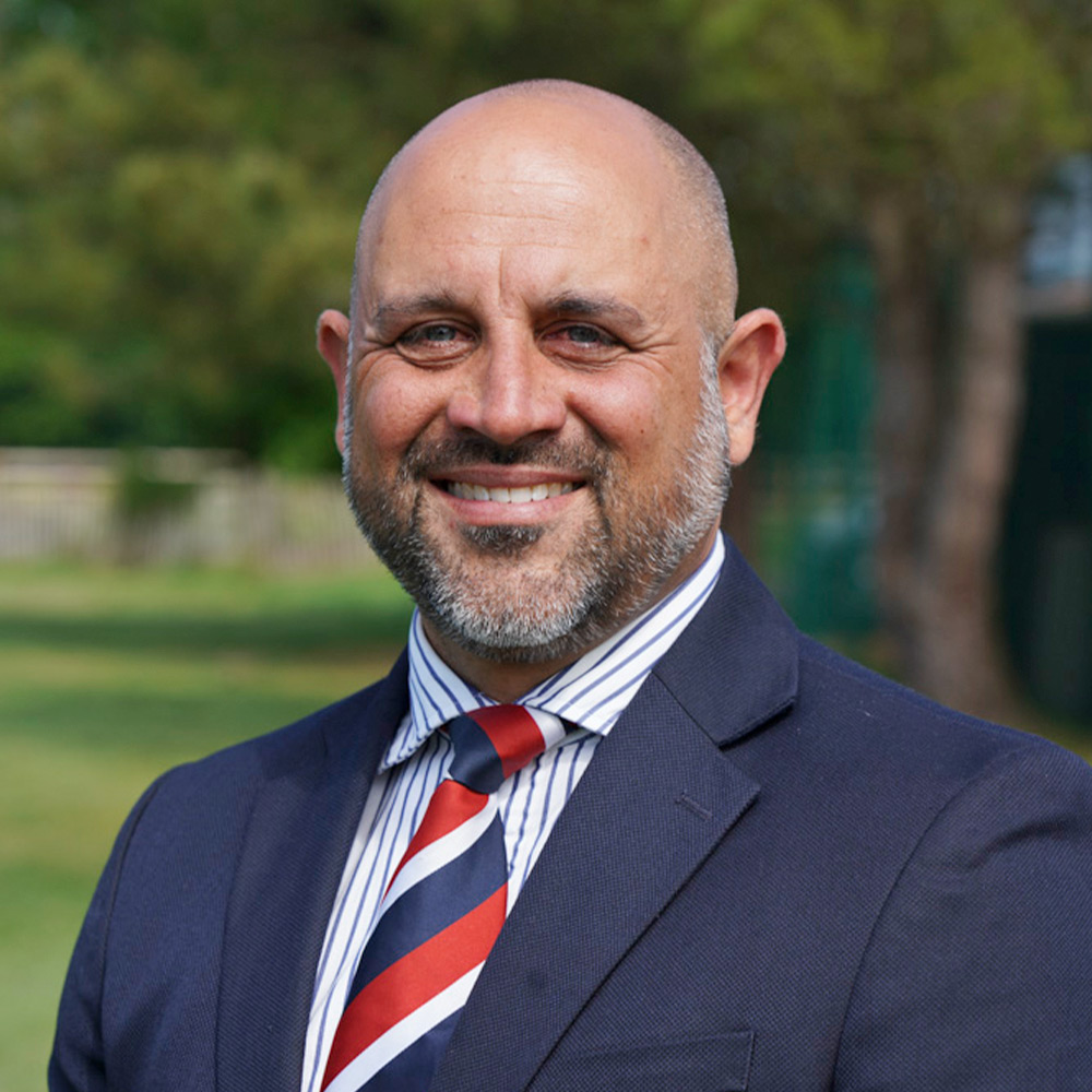 Mr Ali Raja